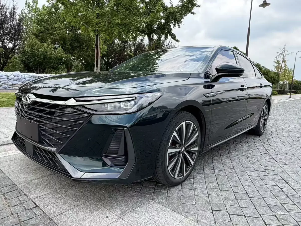 Chery Arrizo 8