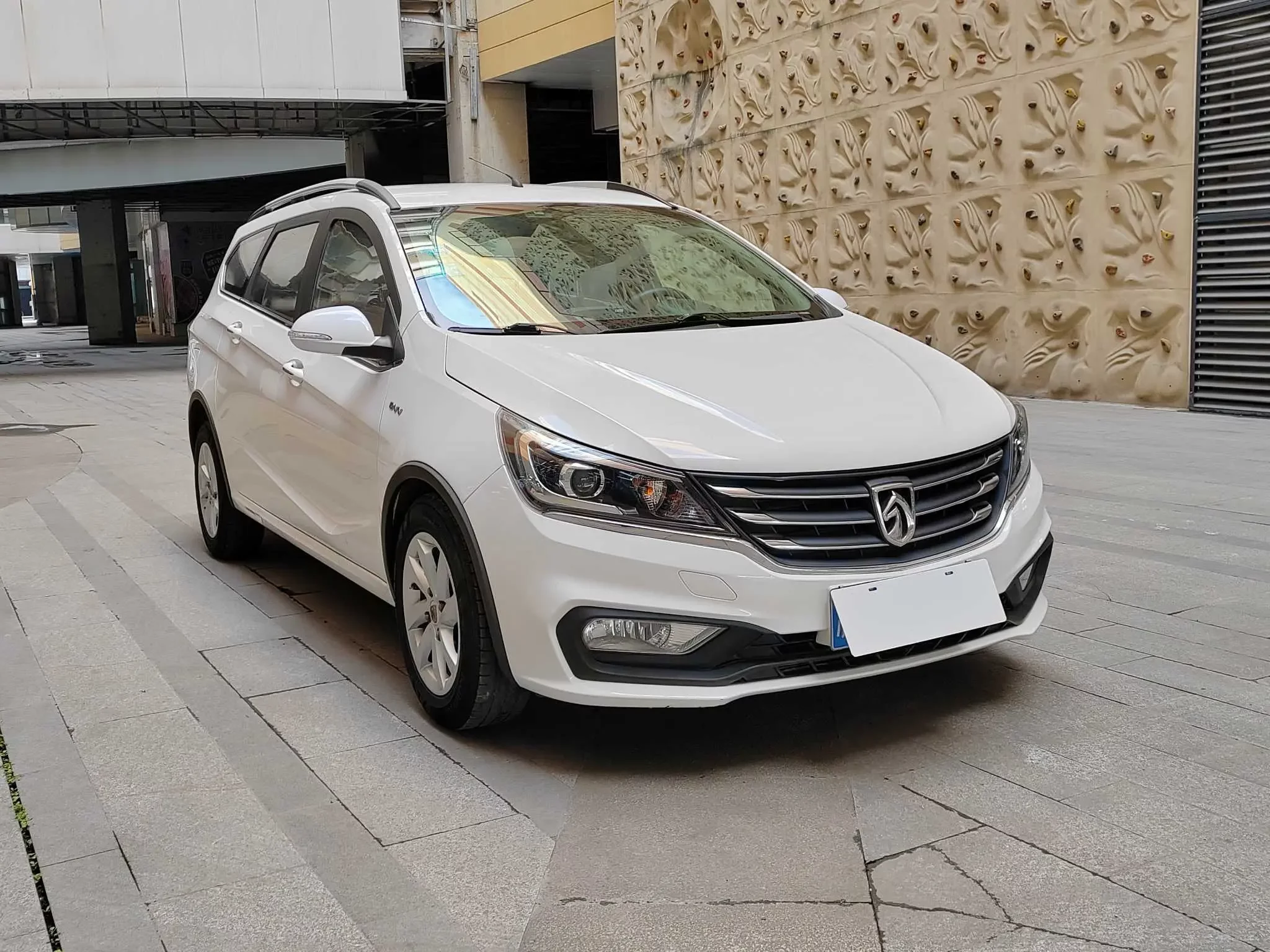 Baojun 310W