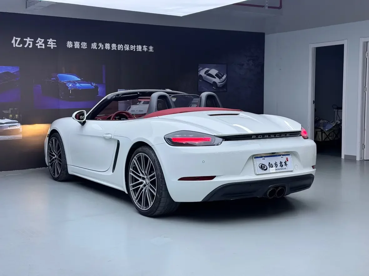 Porsche 718
