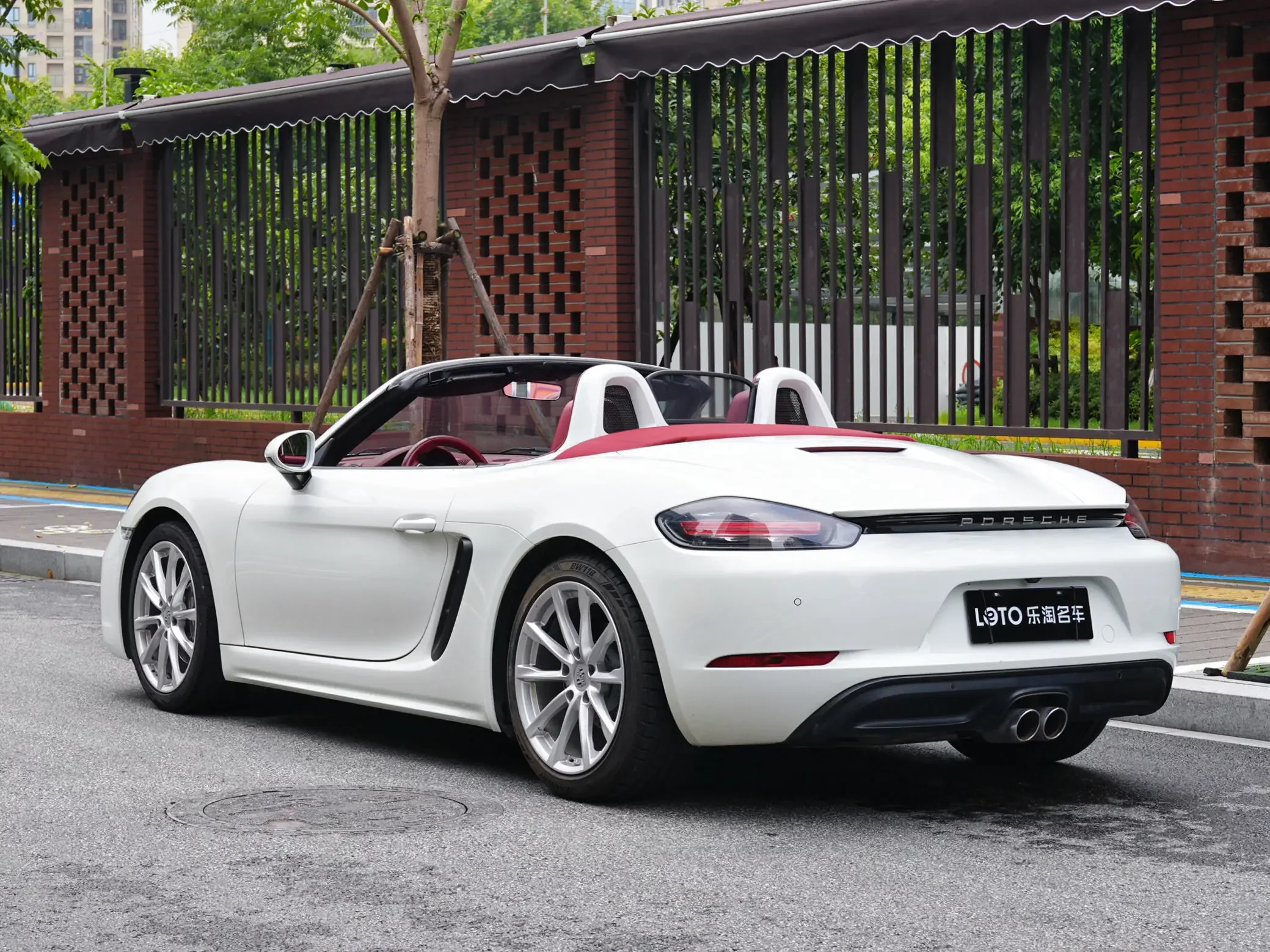 Porsche 718