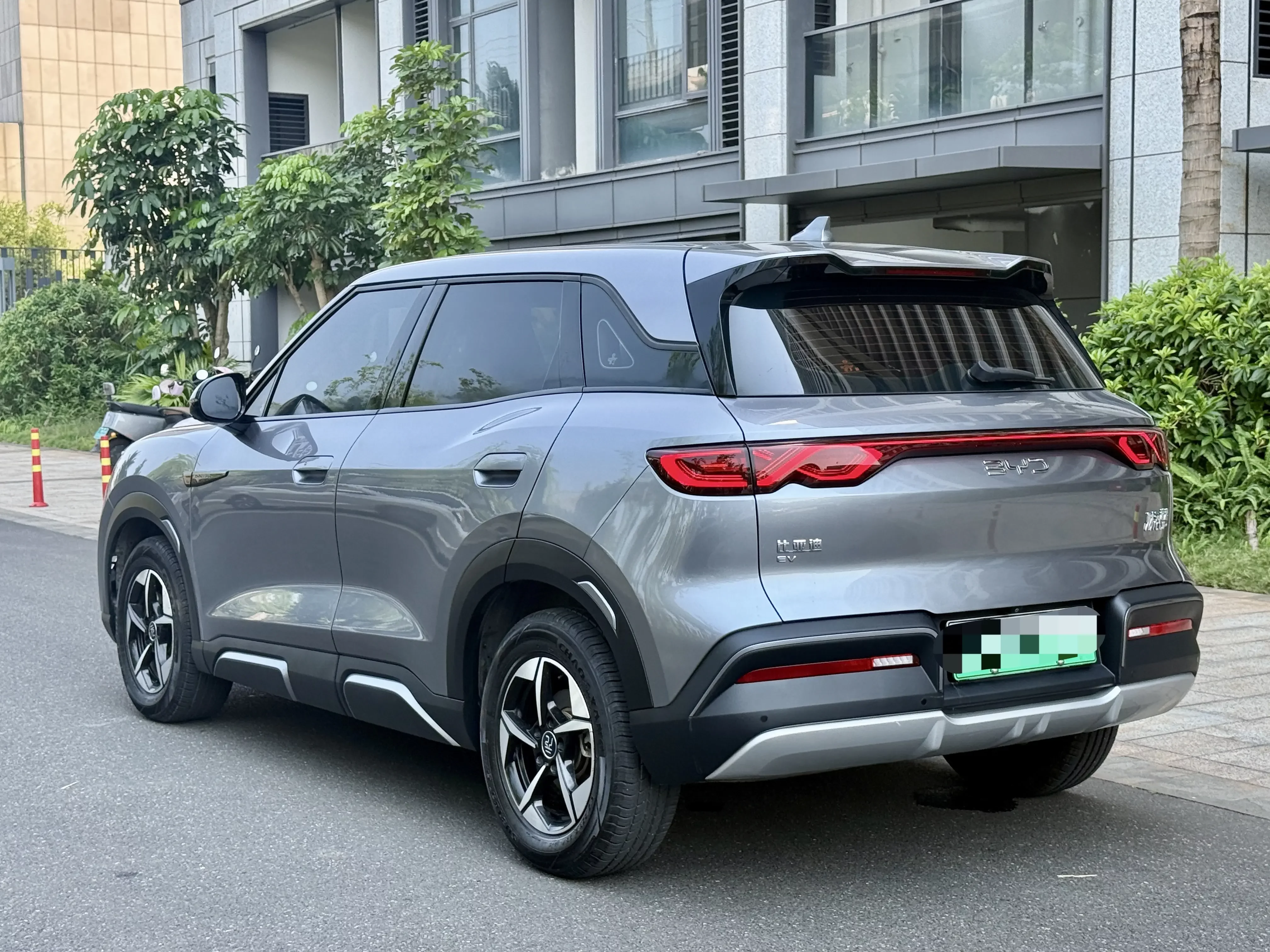 BYD Yuan UP