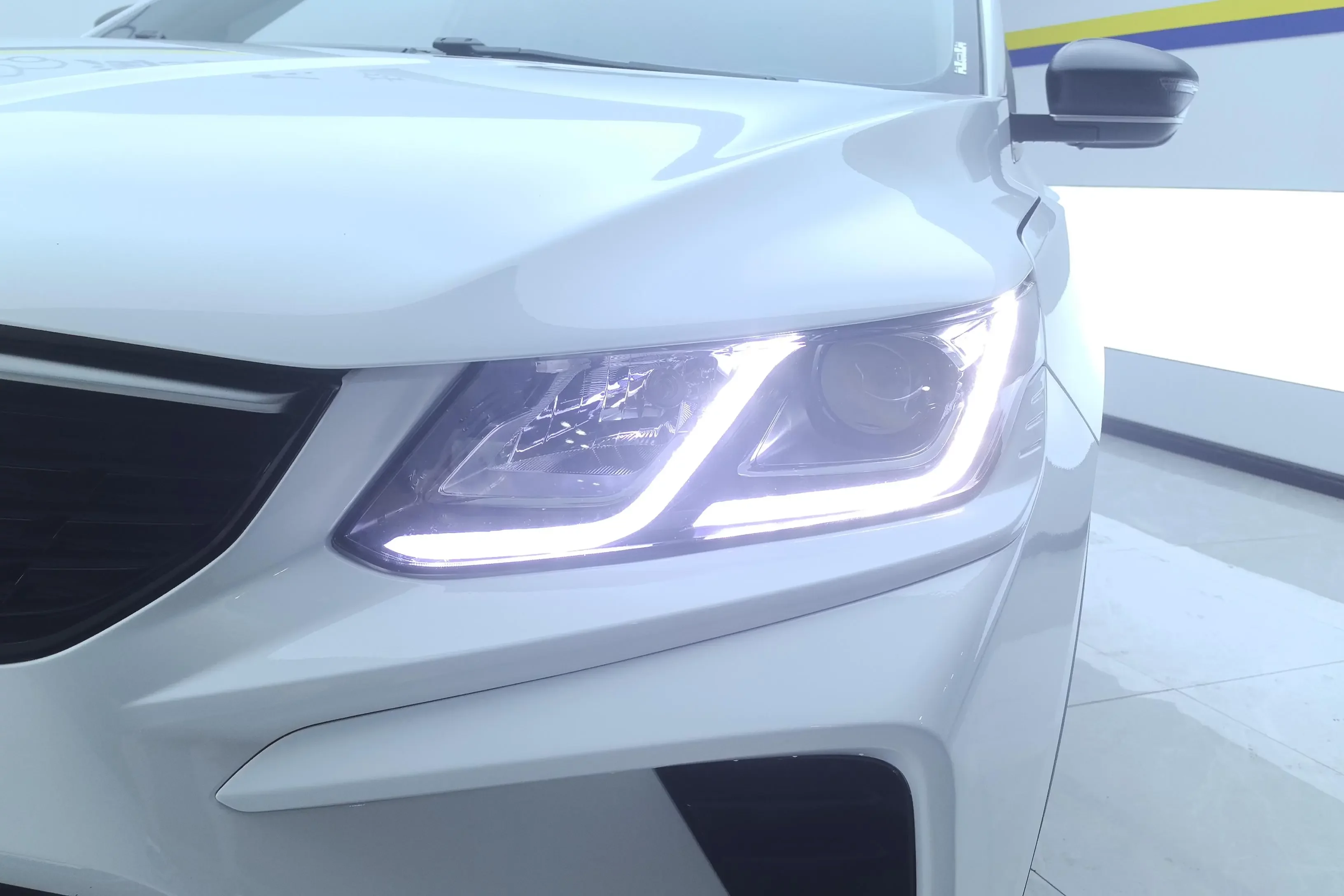 Geely Coolray SX11