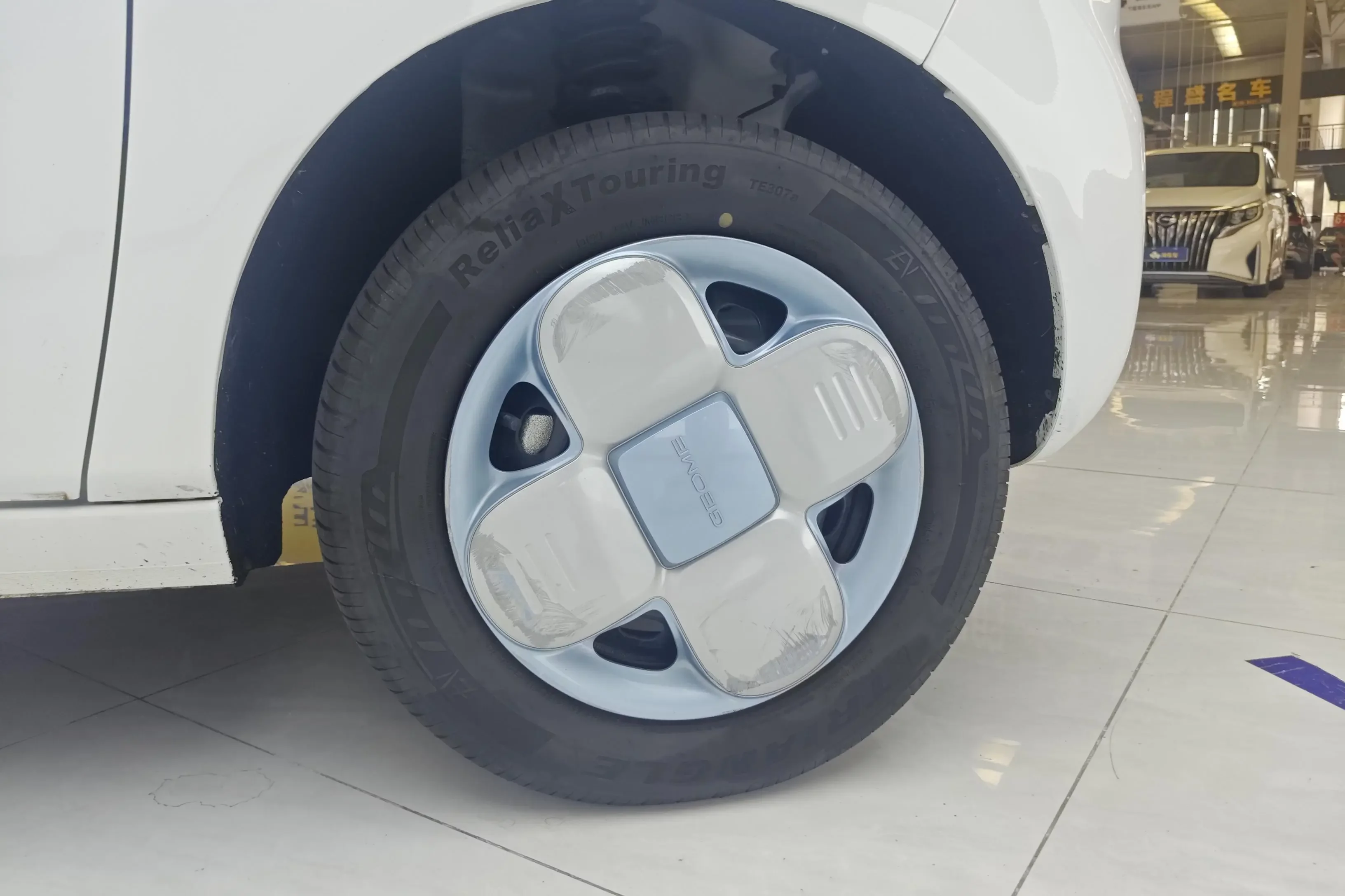 Geely Panda