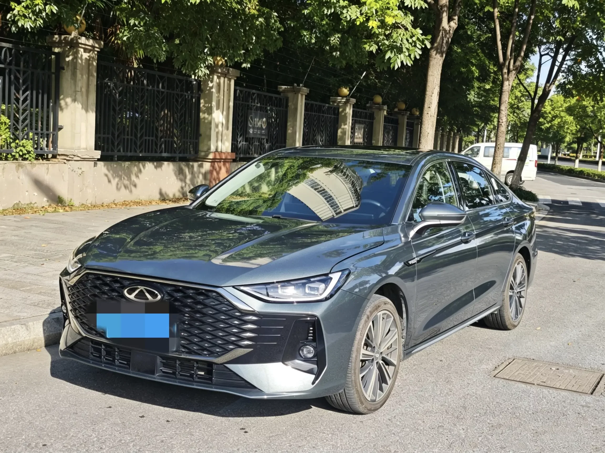 Chery Arrizo 8 PRO