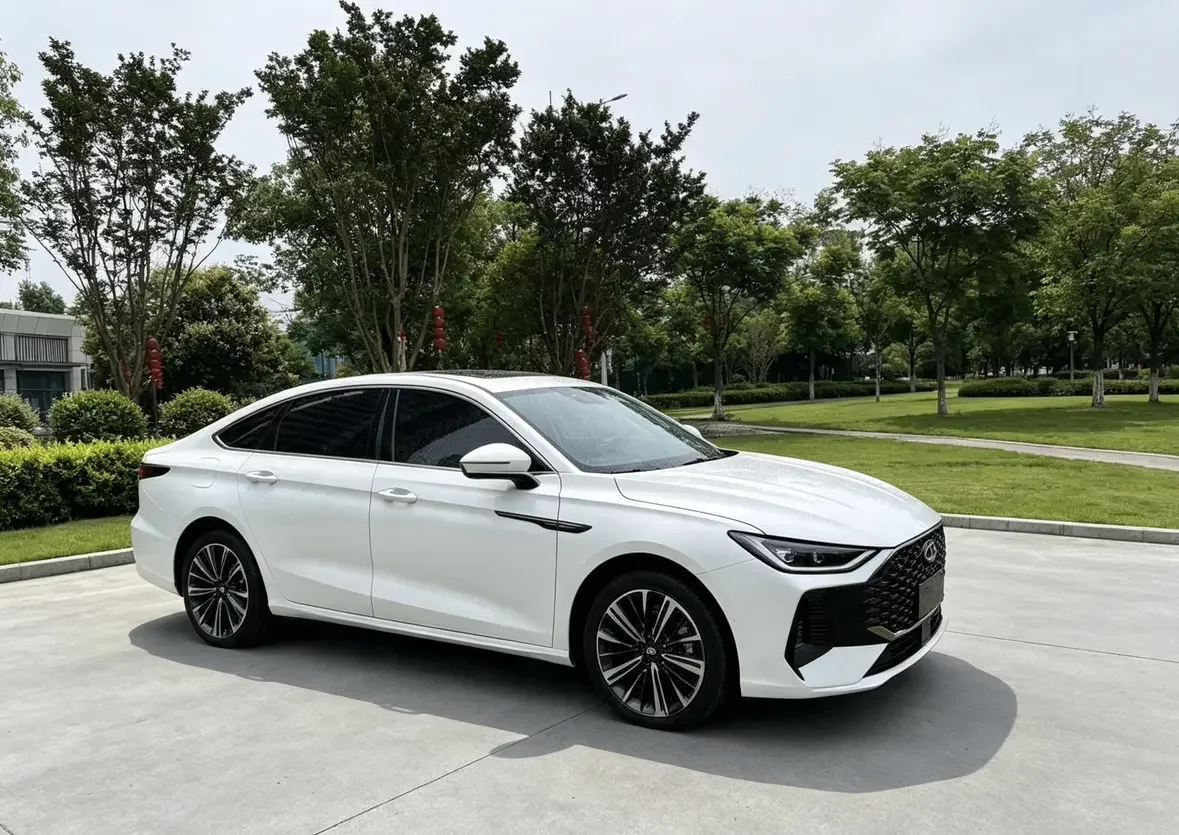 Chery Arrizo 8 PRO