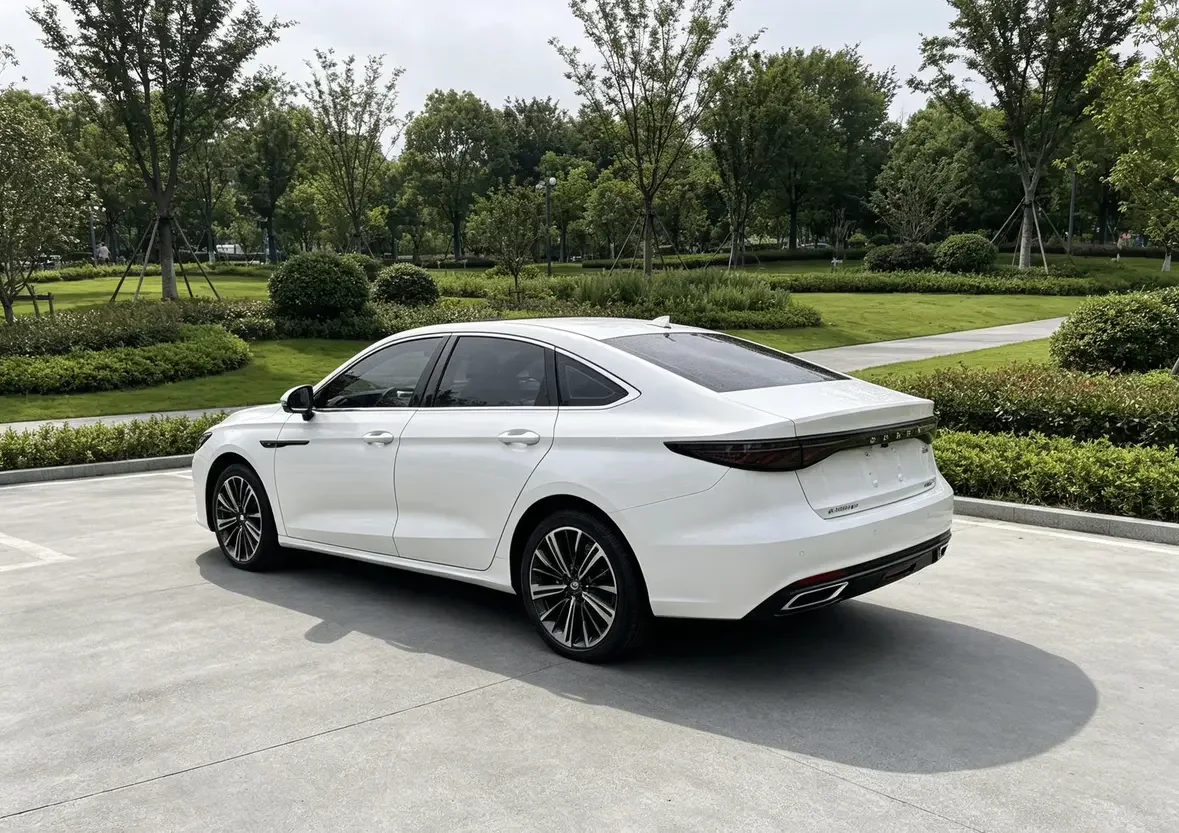 Chery Arrizo 8 PRO