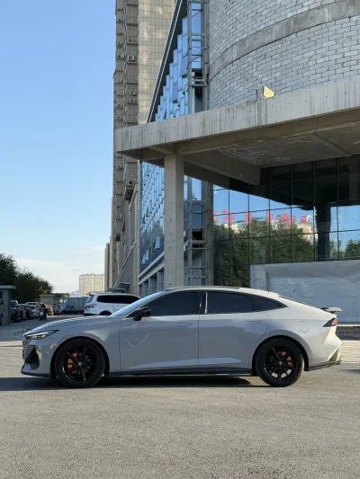 Changan UNI-V
