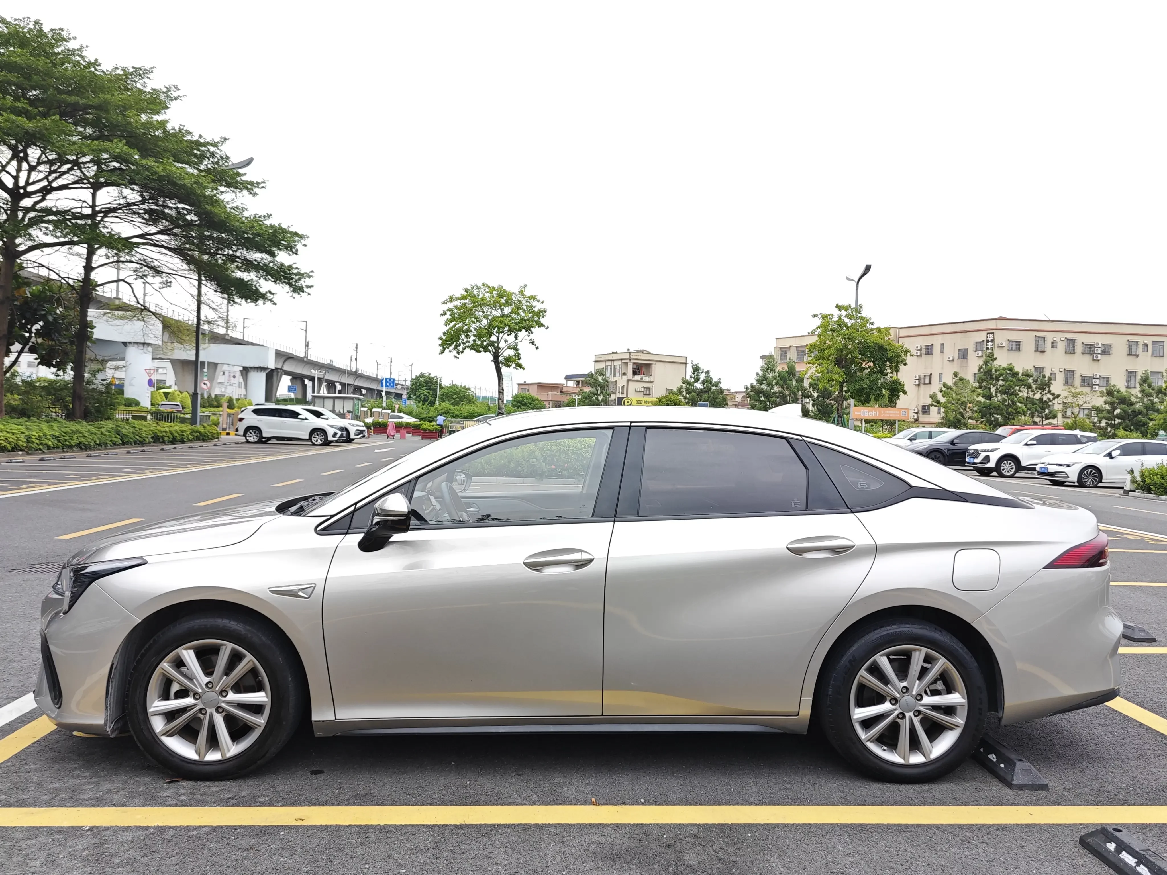 GAC AION S