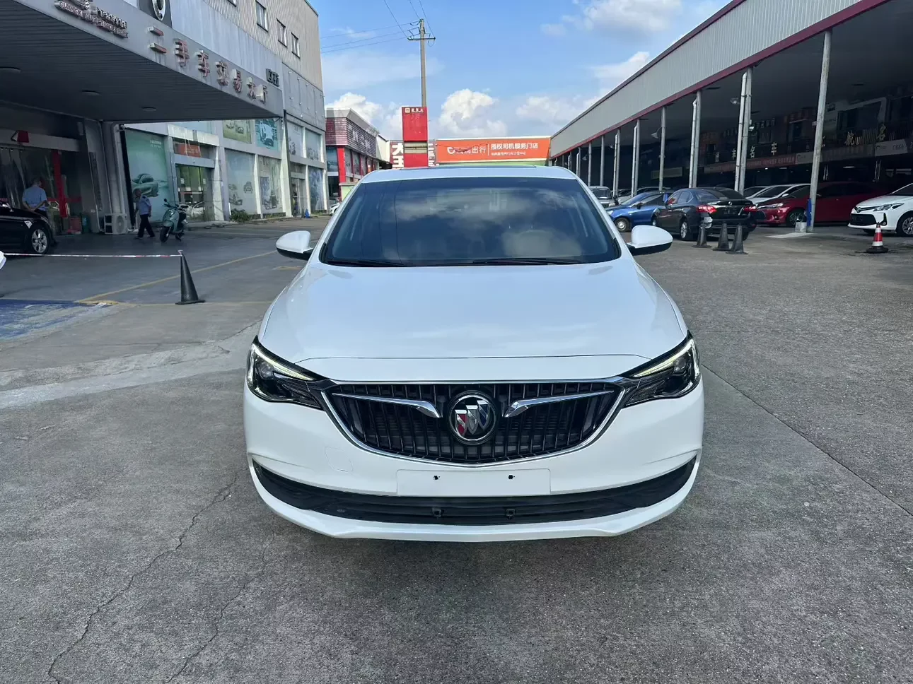 Buick Yinglang