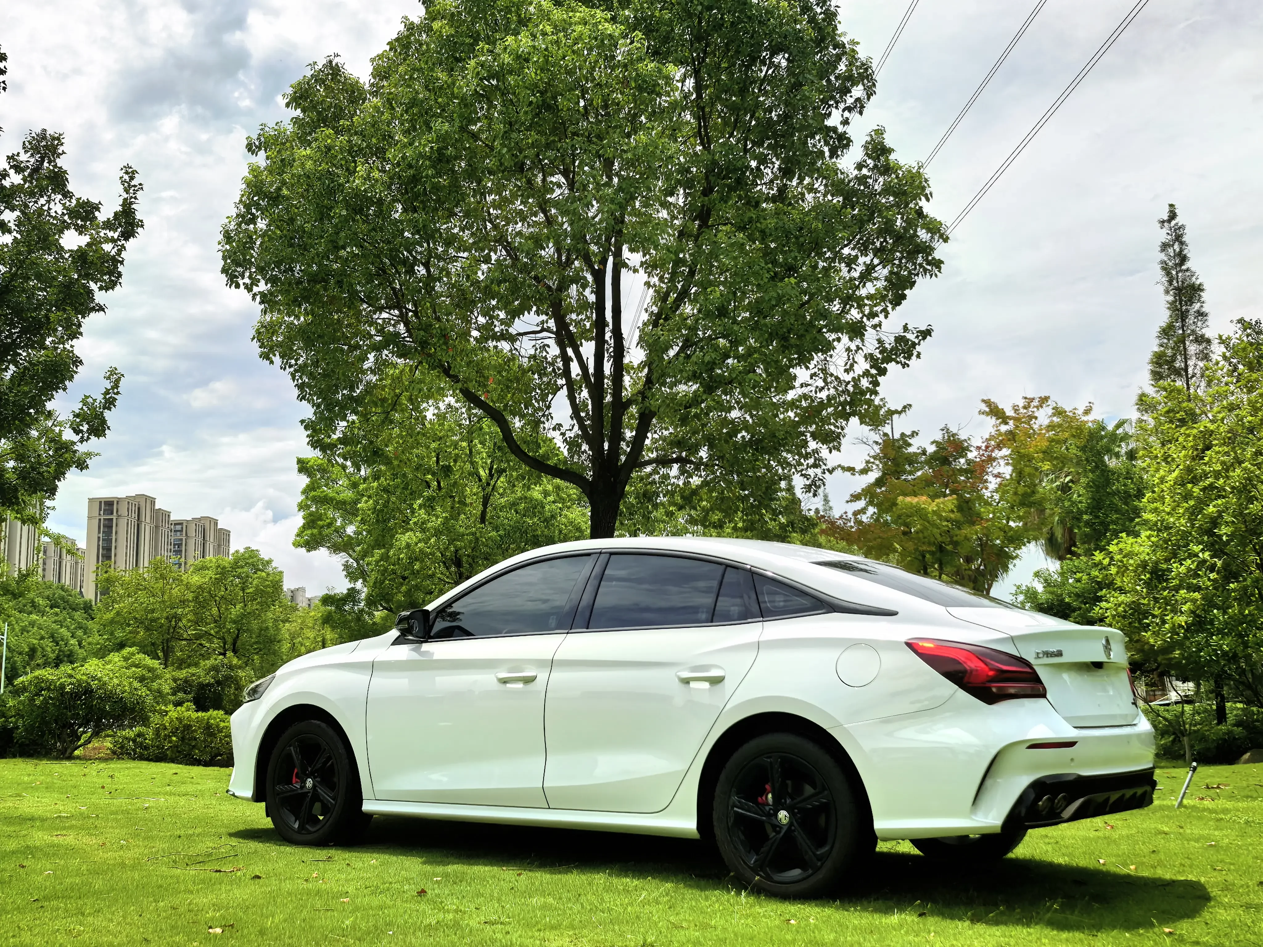 MG 5 Scorpio