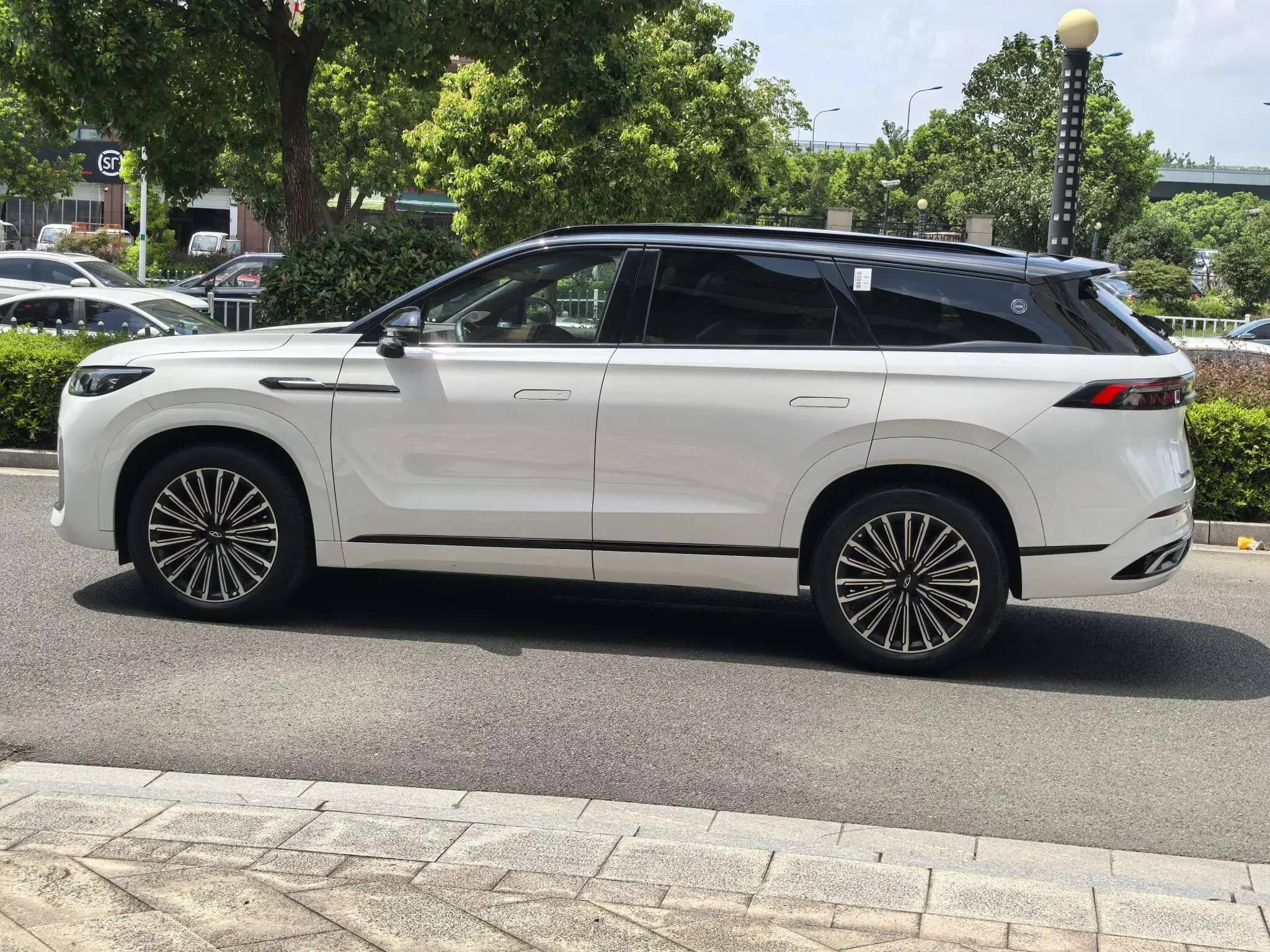 Chery Tiggo 9