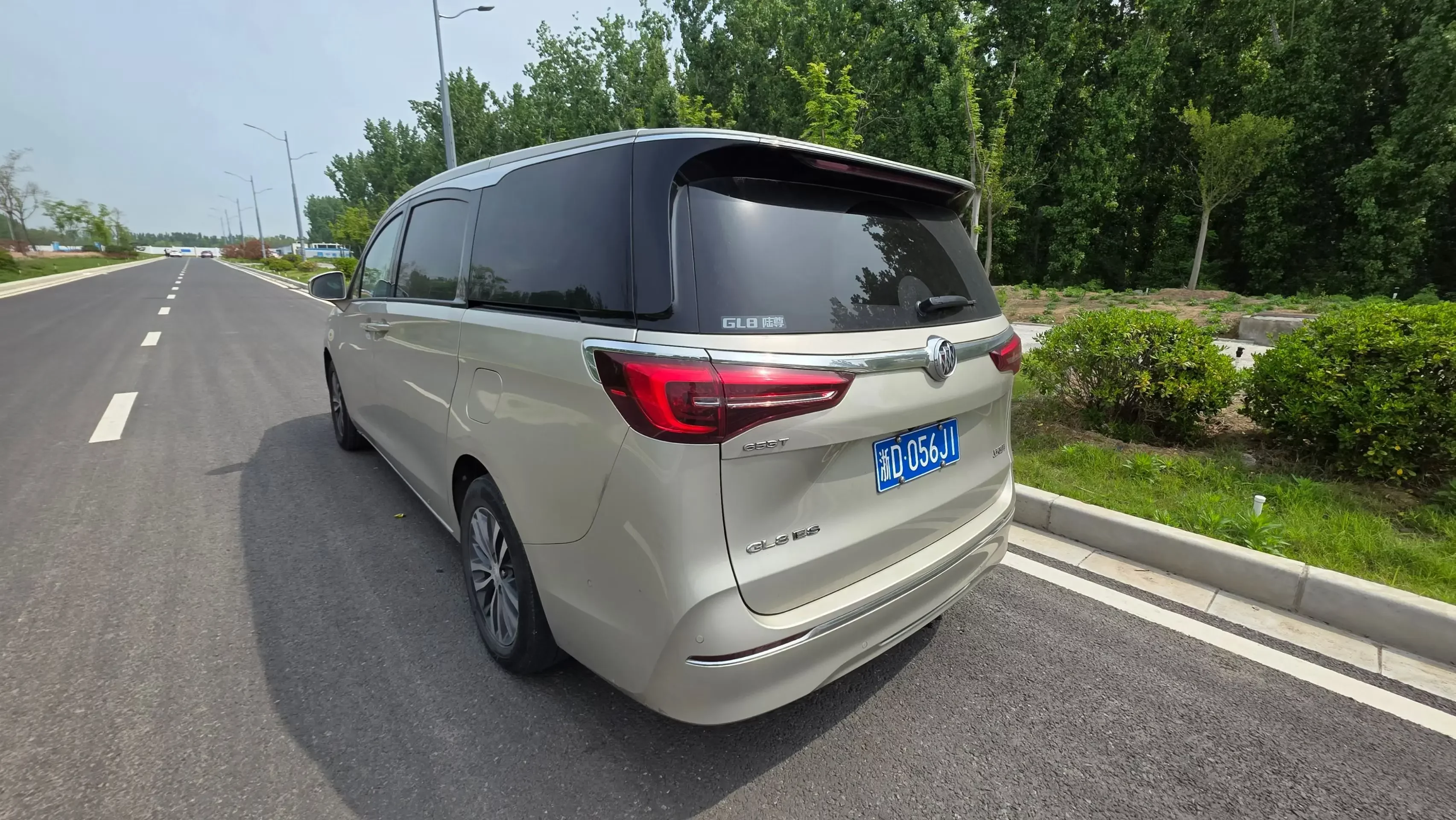 Buick GL8
