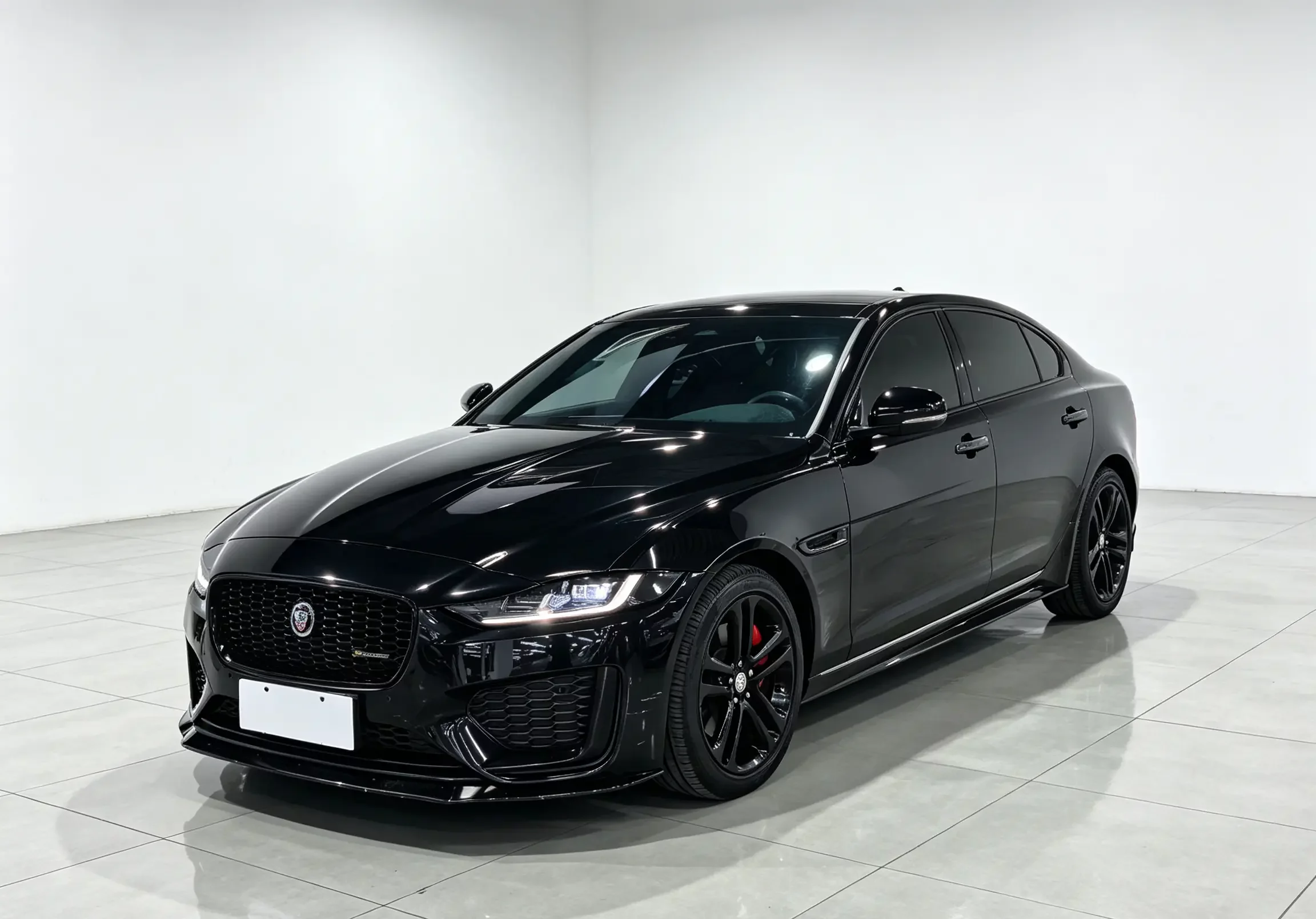 Jaguar XEL