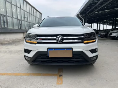Volkswagen Tharu