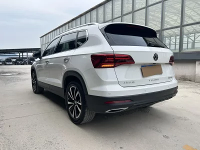 Volkswagen Tharu