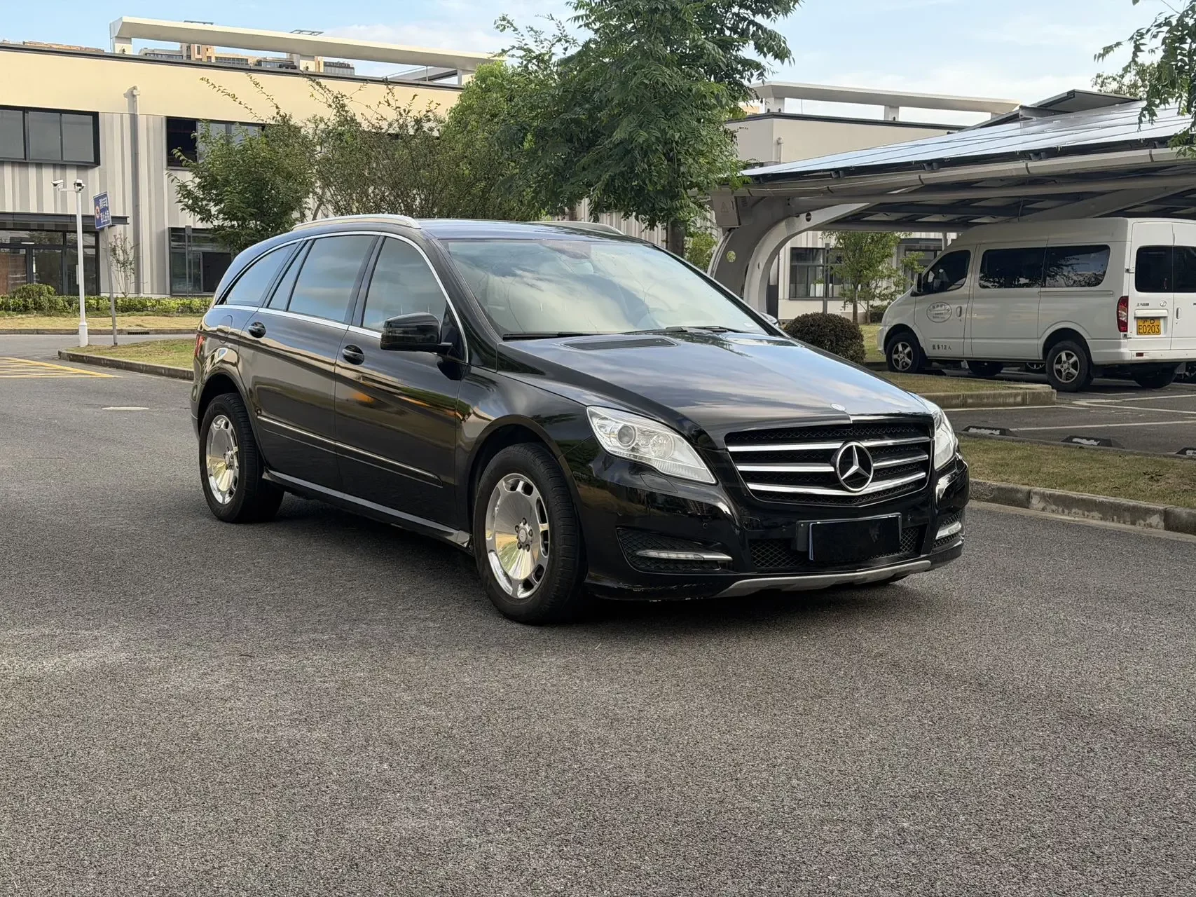 Mercedes-Benz R-Class