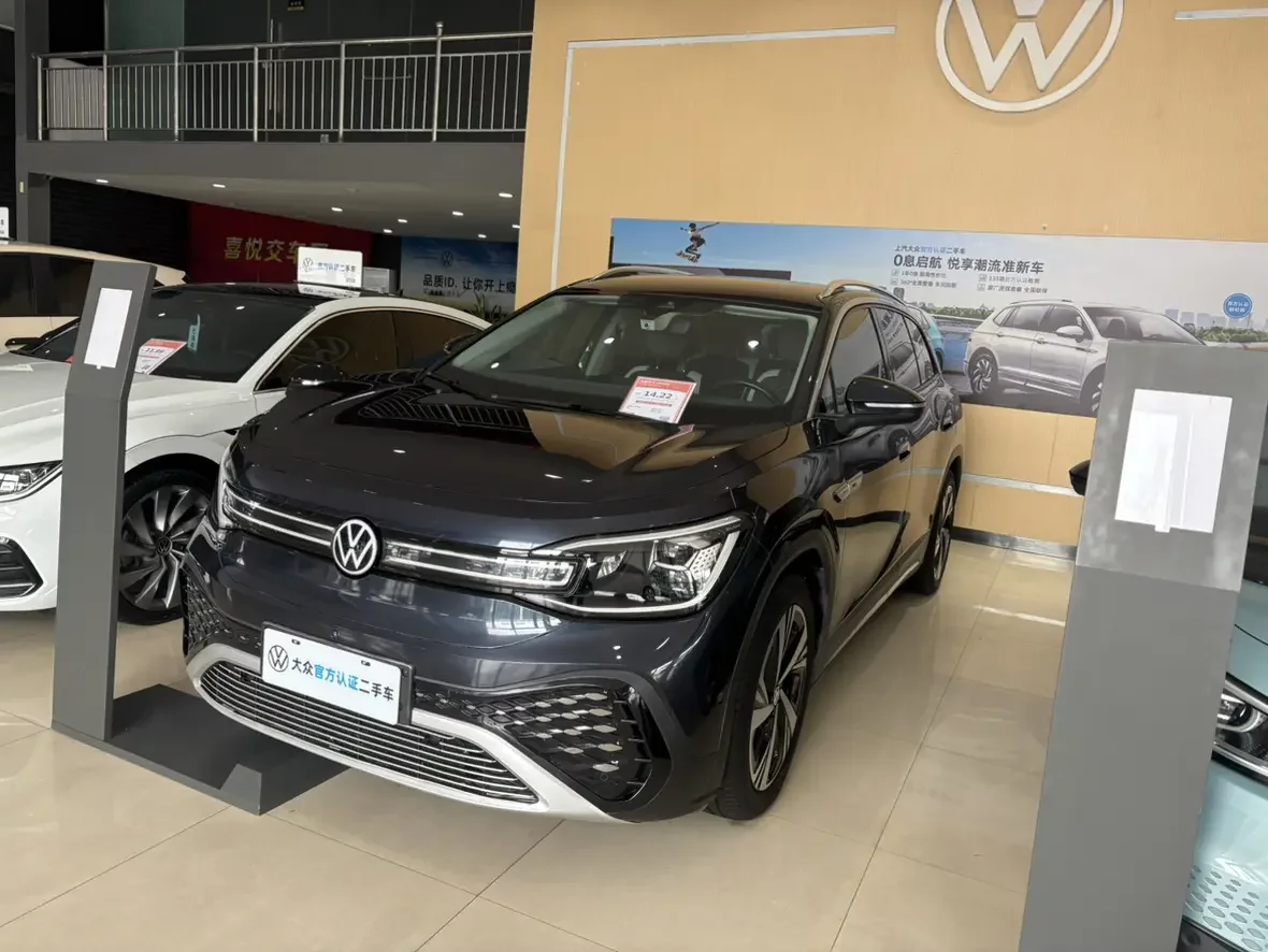 Volkswagen ID.6 CROZZ