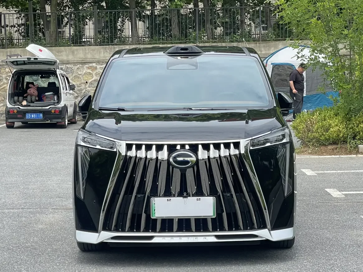 GAC Trumpchi aspires to the M8
