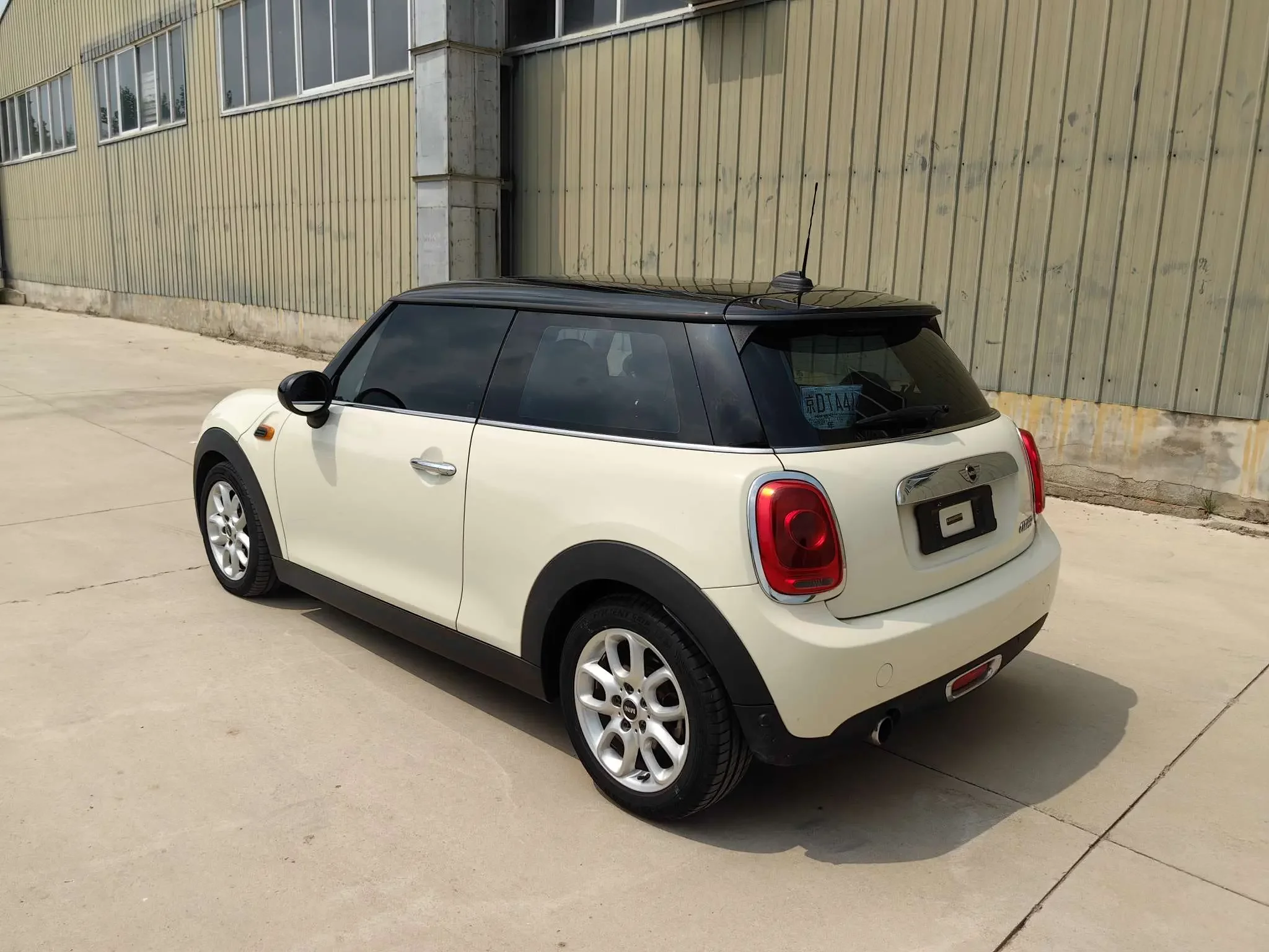 MINI MINI