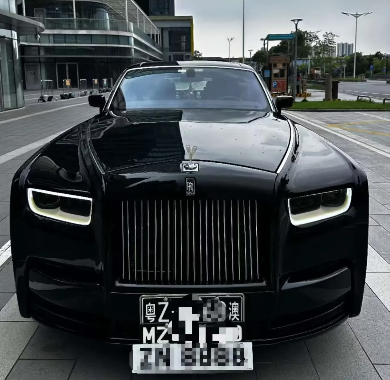 Rolls Royce Phantom