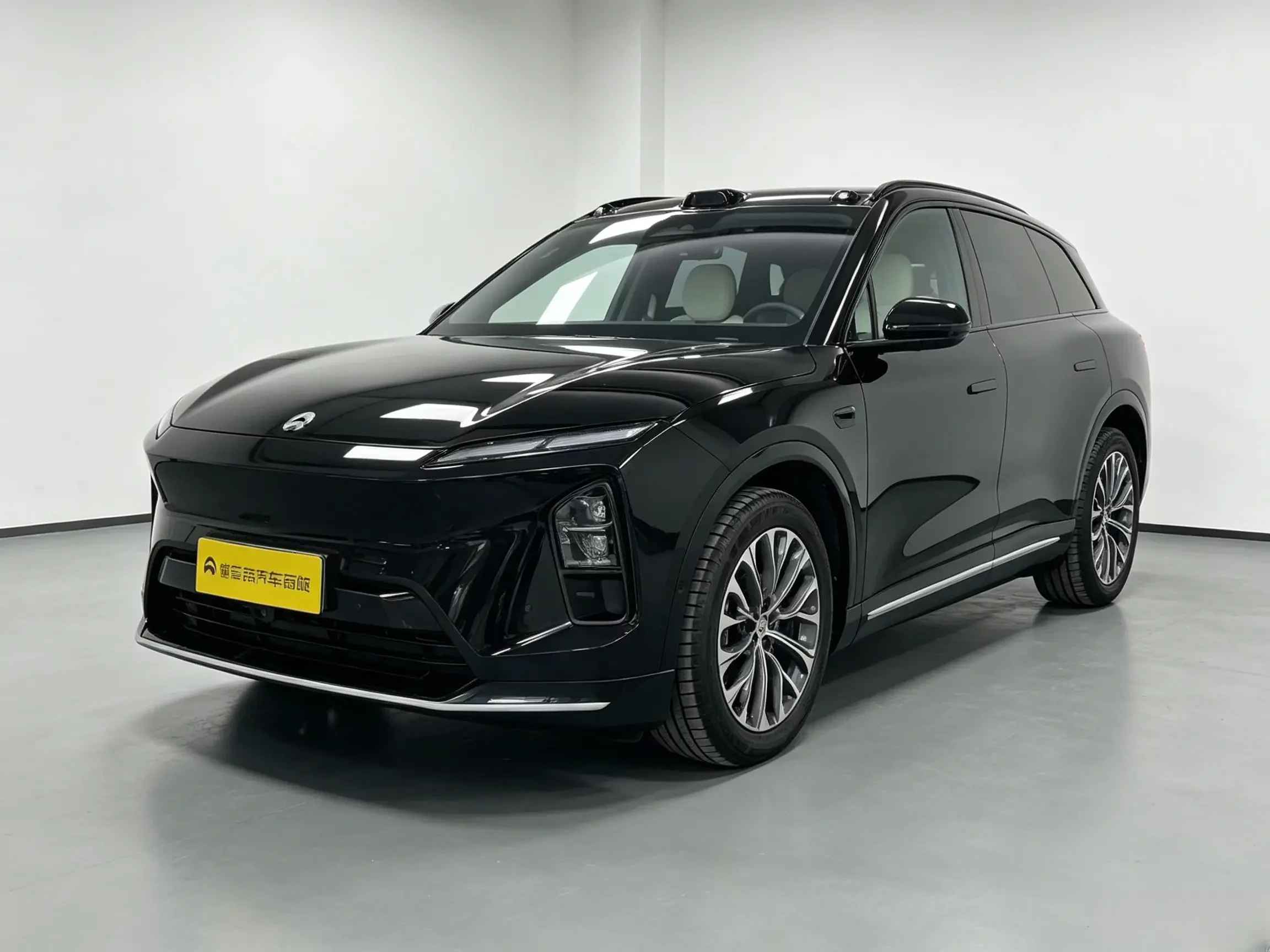 NIO ES6