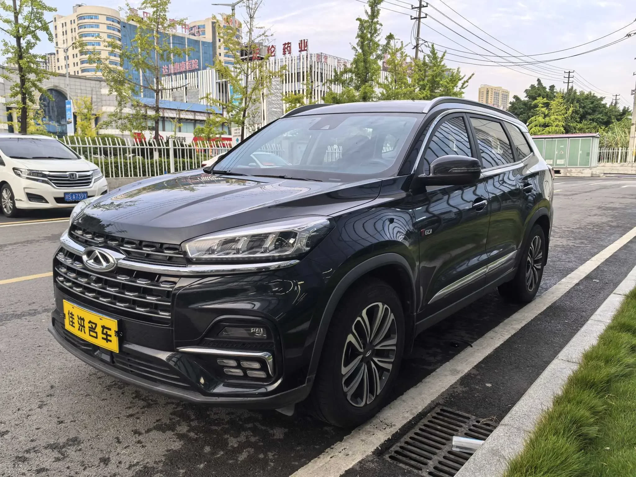 Chery Tiggo 8