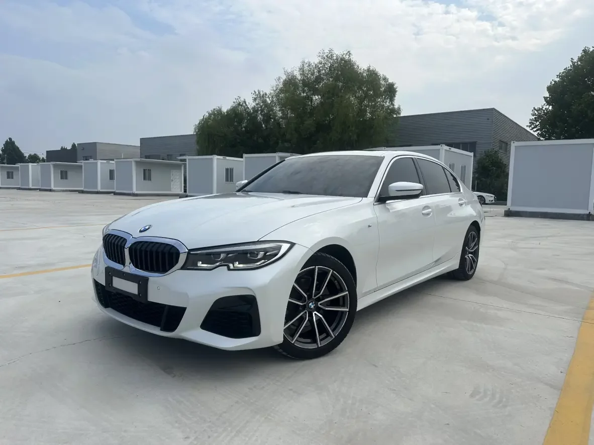 BMW 3-SERIES