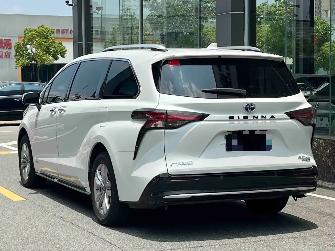 Toyota Sienna