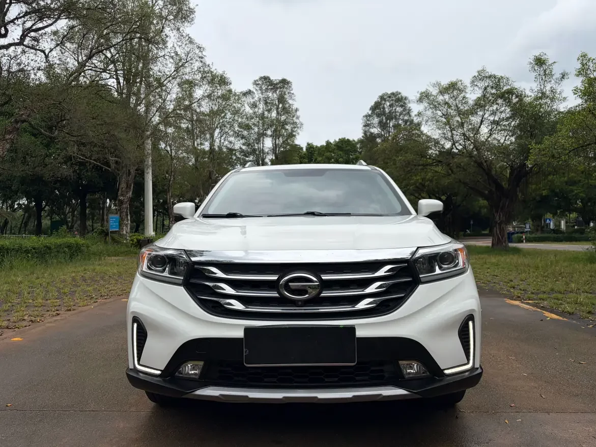 GAC Trumpchi GS4