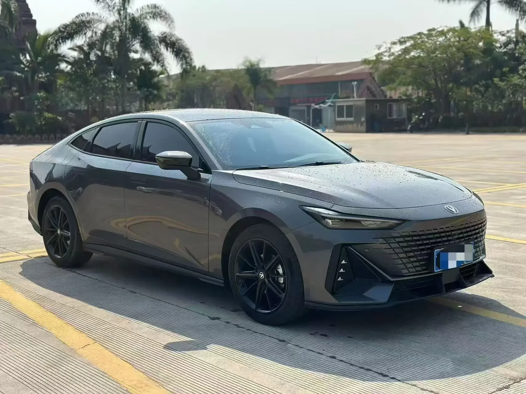 Changan UNI-V