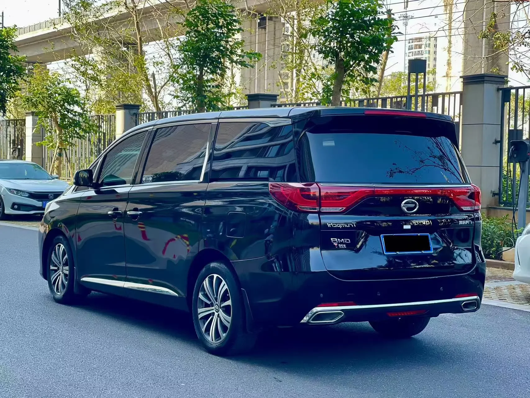 GAC Trumpchi M8