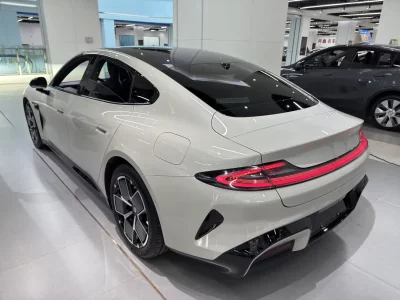 Xiaomi SU7