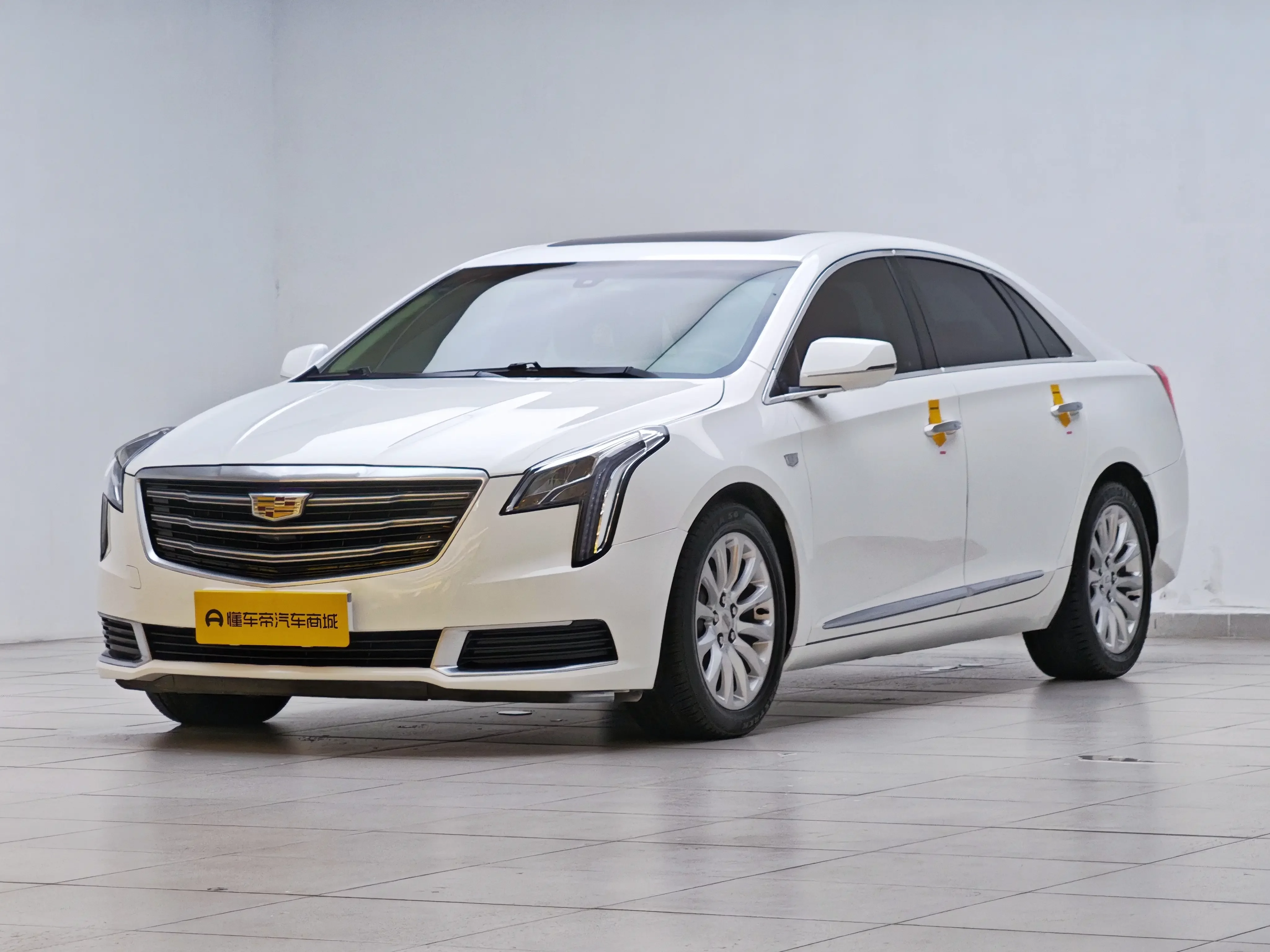 Cadillac XTS