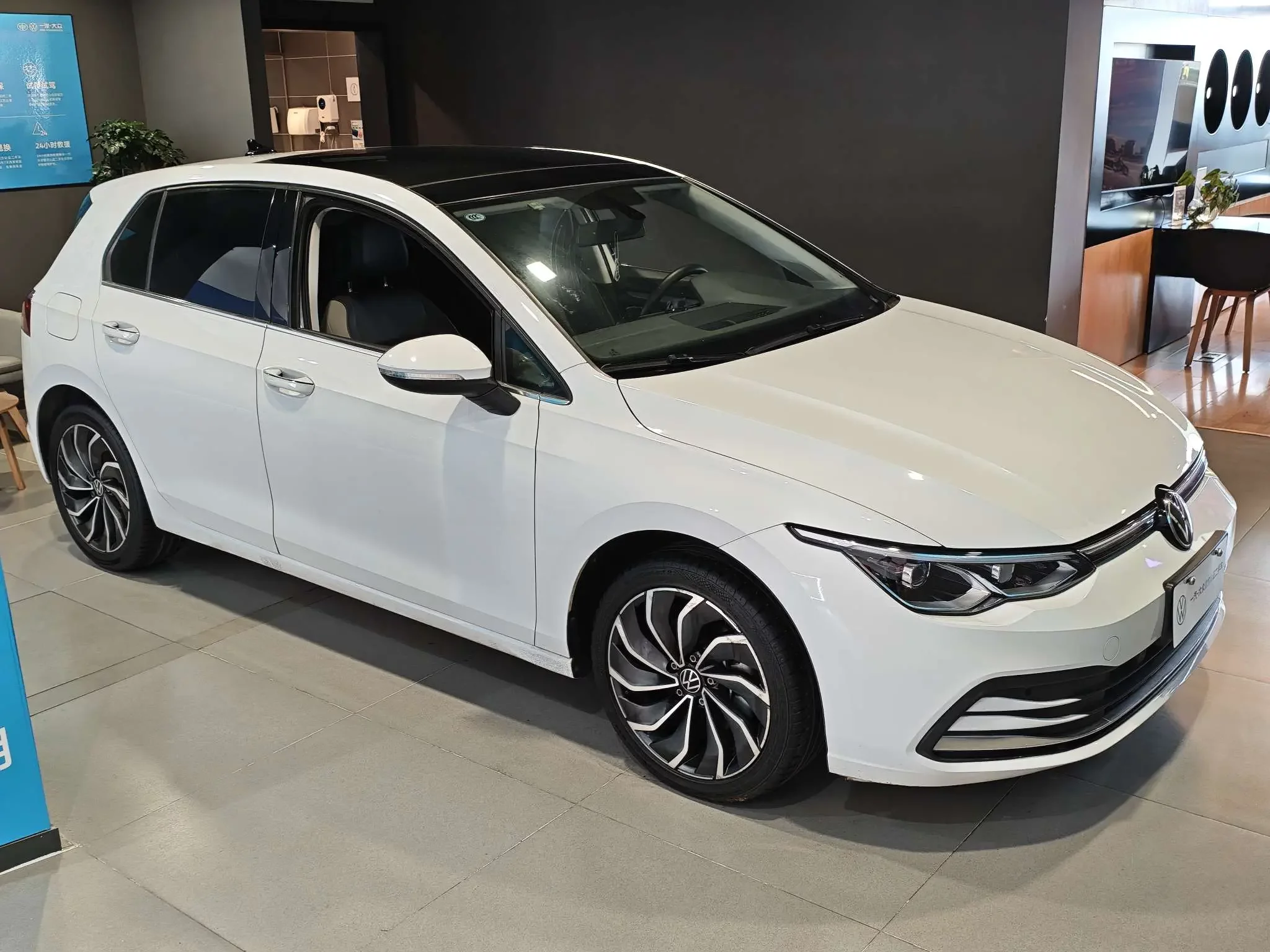 Volkswagen golf