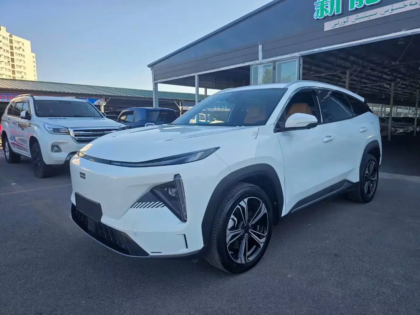 Geely Galaxy L7