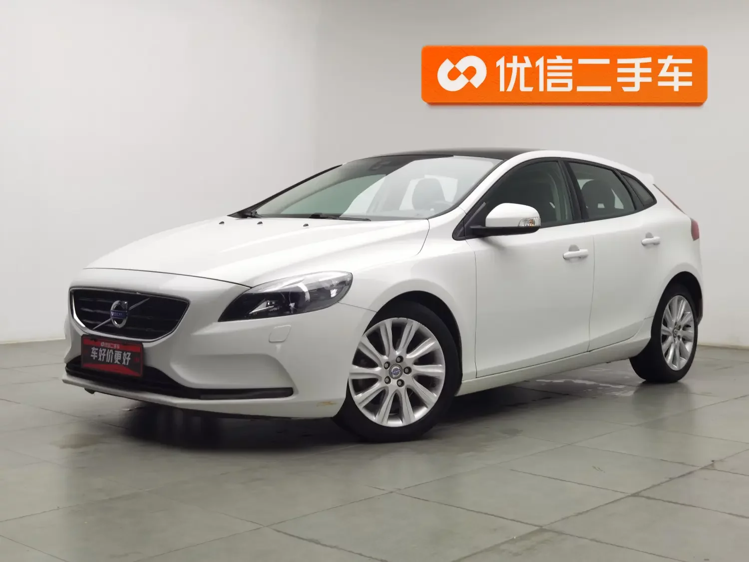 Volvo V40