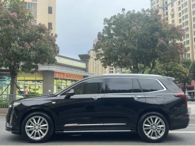 Cadillac XT6