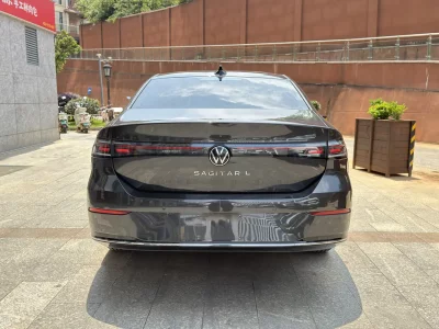 Volkswagen Sagitar