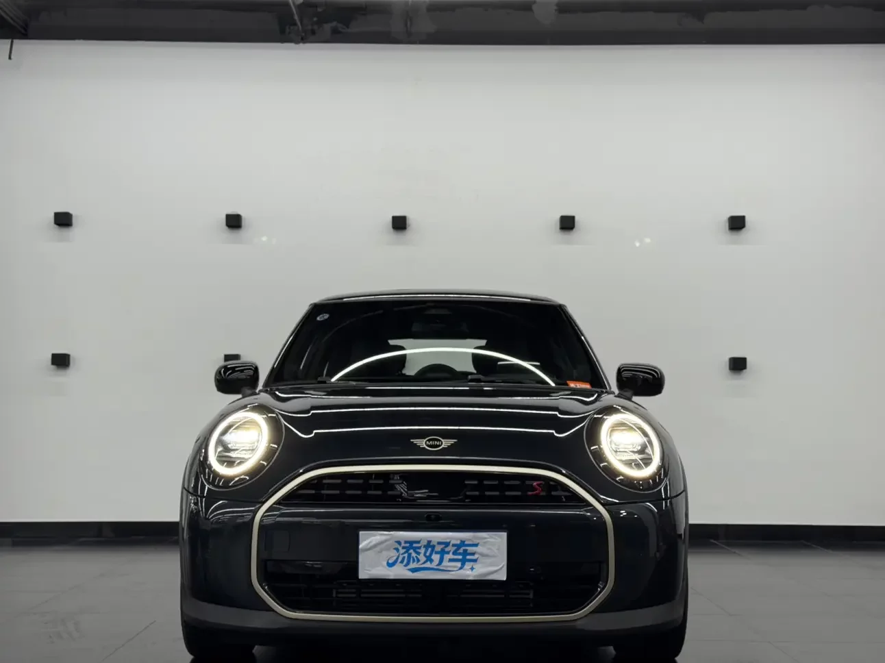 MINI MINI
