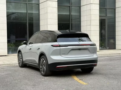 NIO ES6
