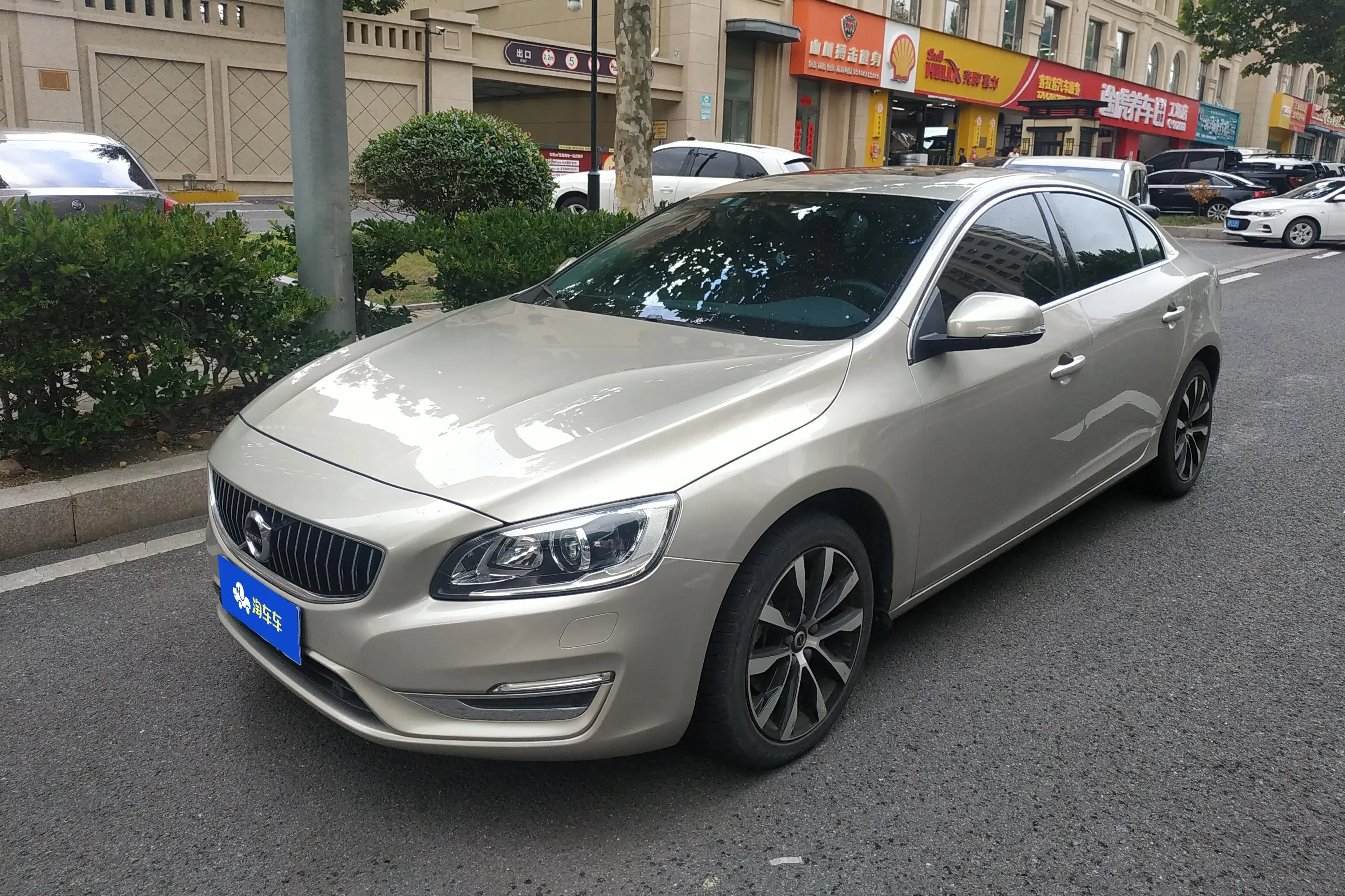 Volvo S60