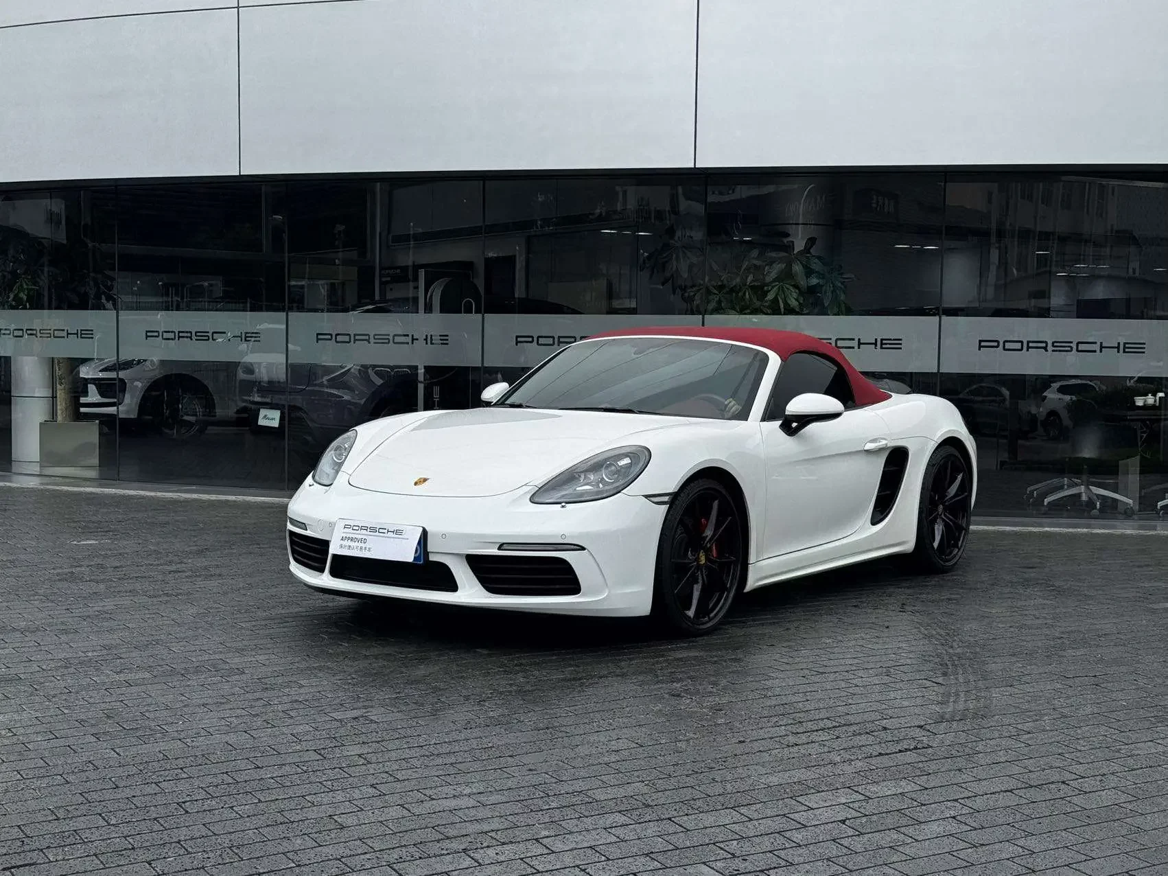 Porsche 718