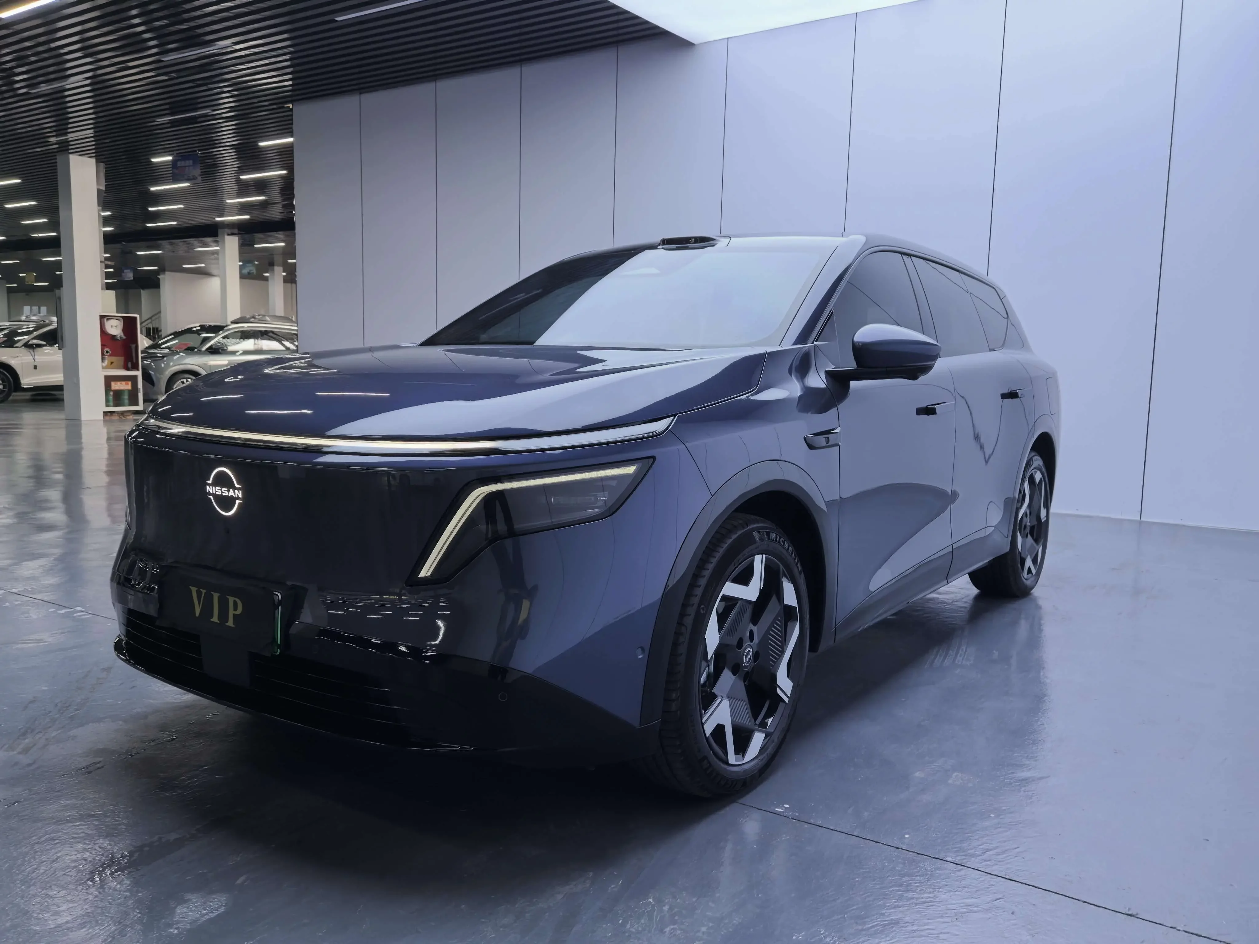 Nissan NX8