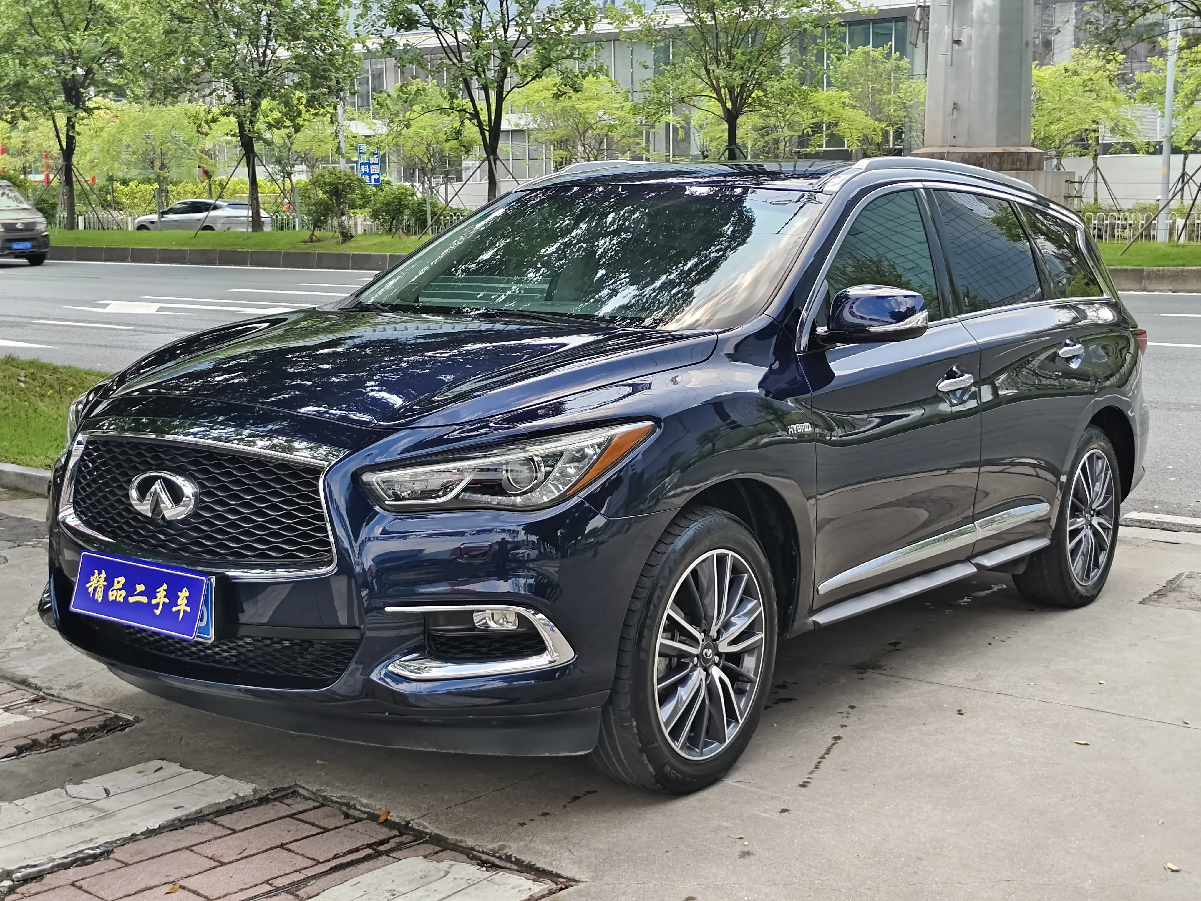 Infiniti QX60