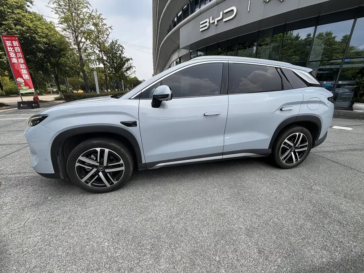 BYD Song L DM