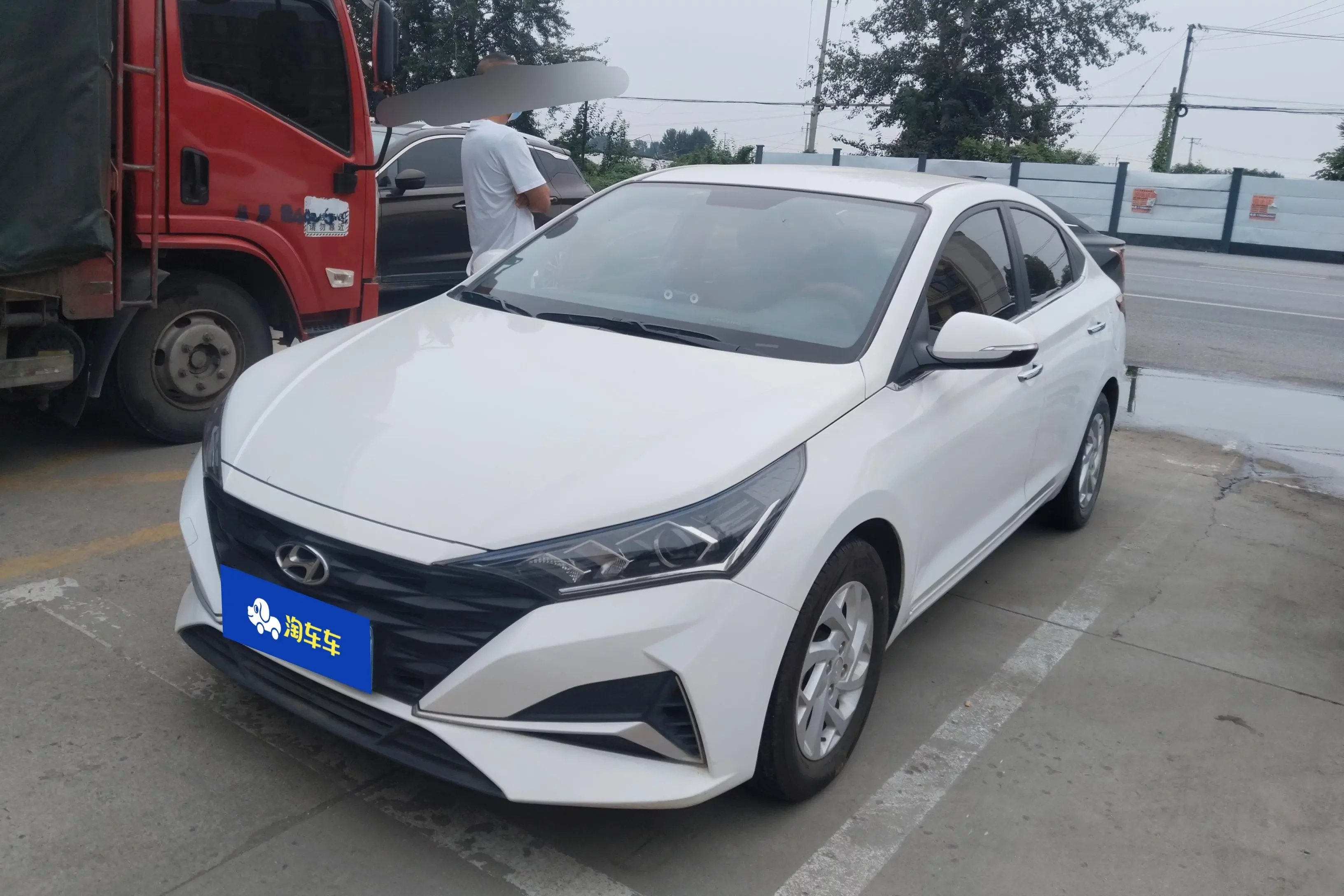 Hyundai Accept