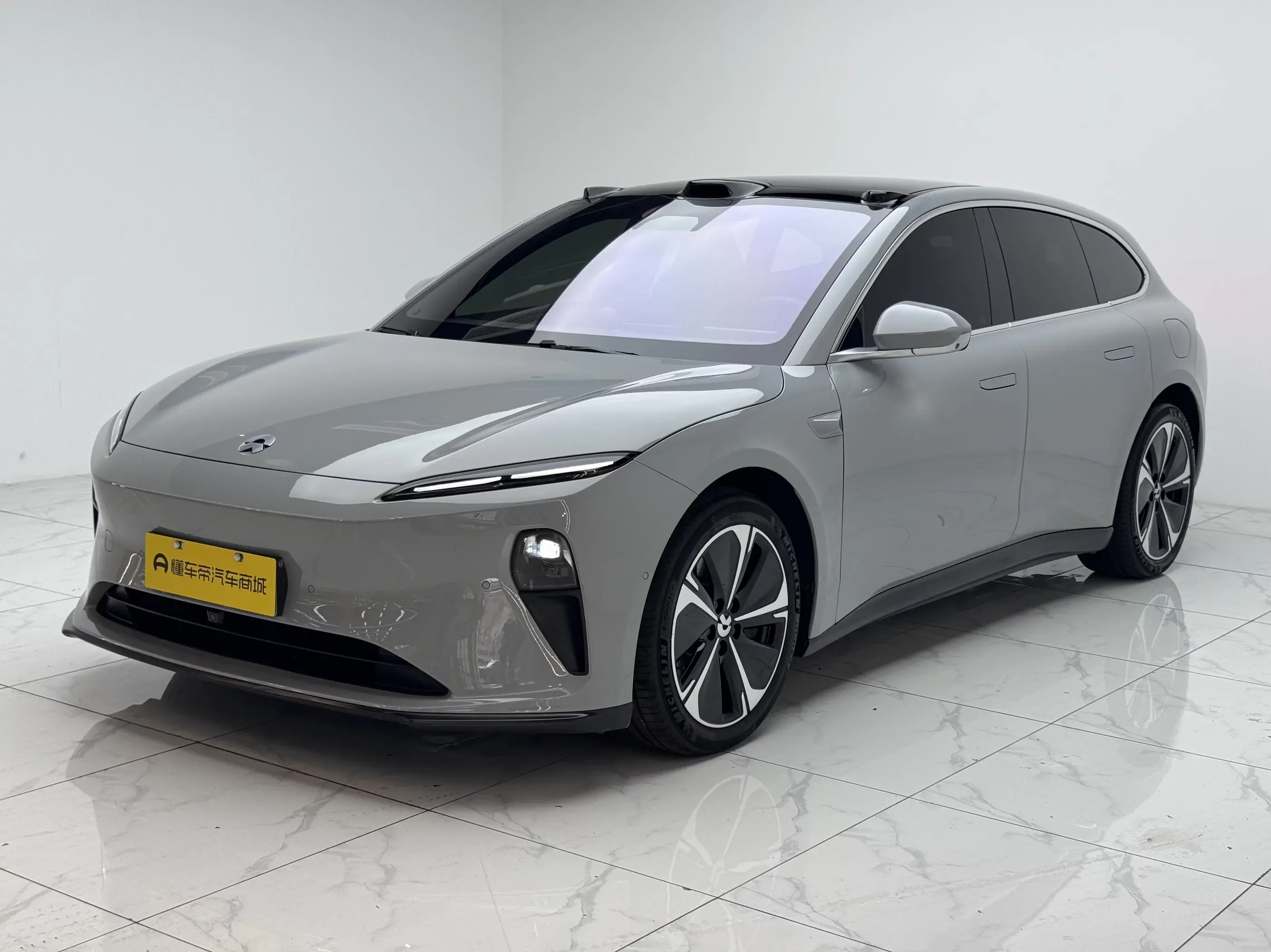 NIO ET5T