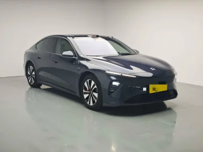 NIO ET7