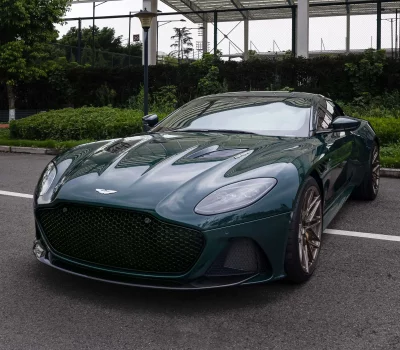 Aston Martin DBS
