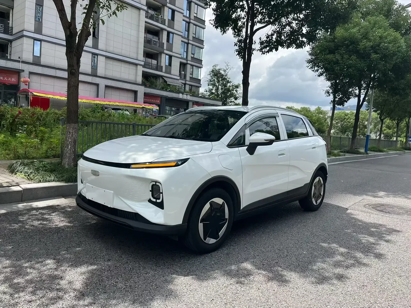 Geely Geometry E Firefly